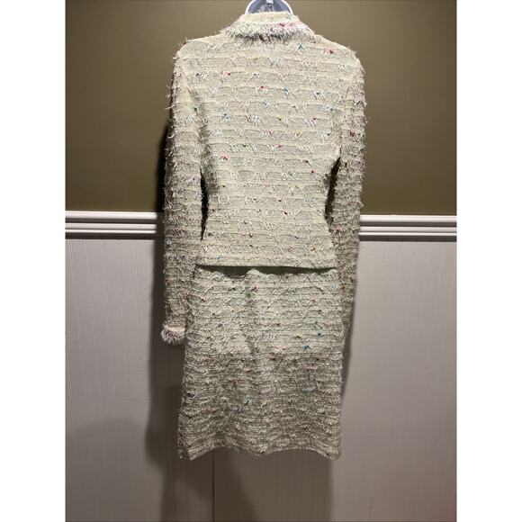 Vtg St John 2pc Skirt Suit Pale Green Fringed Button Front Jacket Sz 2 Colorful - Picture 9 of 15